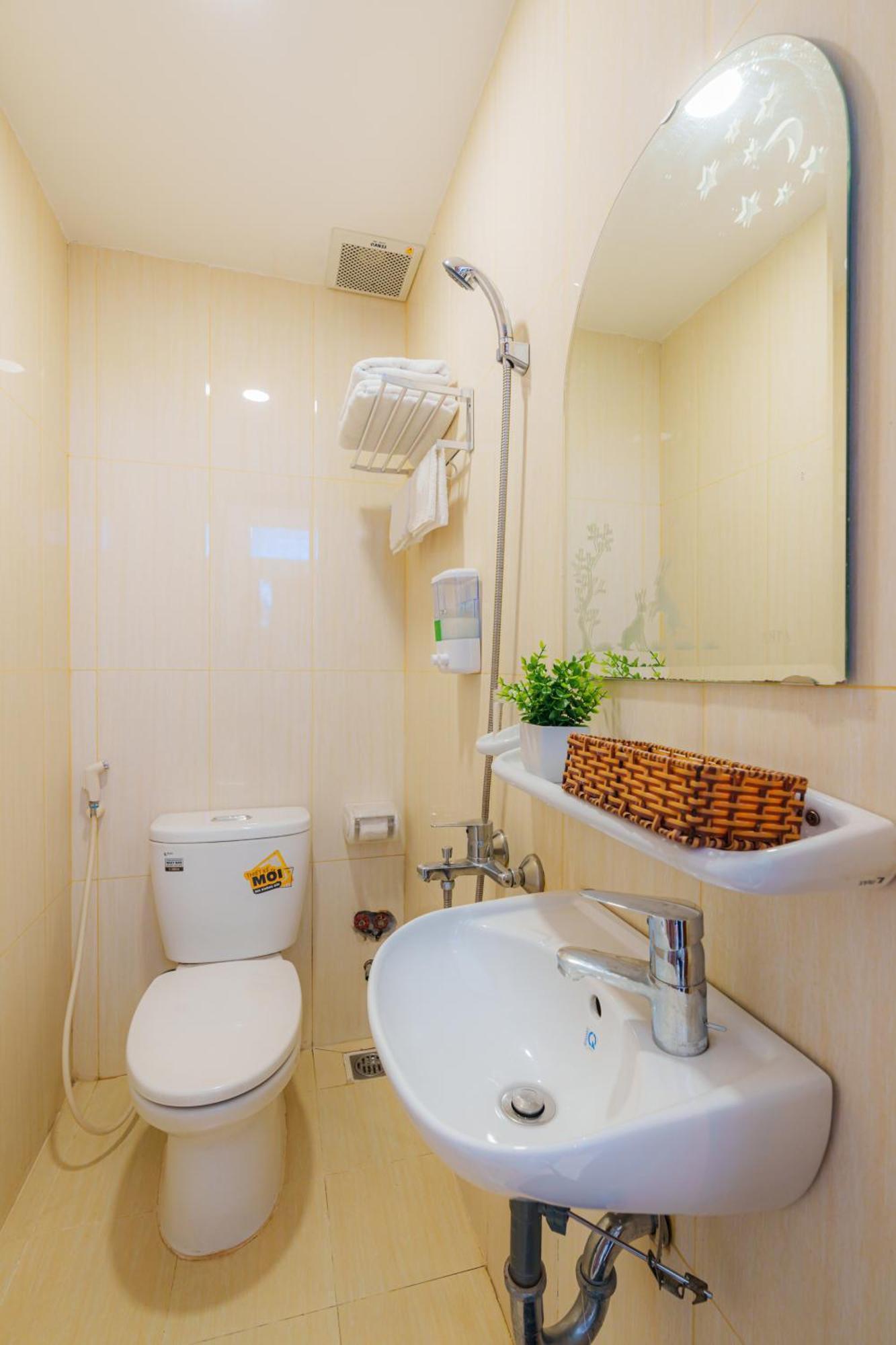Thu Thai Hotel Ho Chi Minh-stad Buitenkant foto